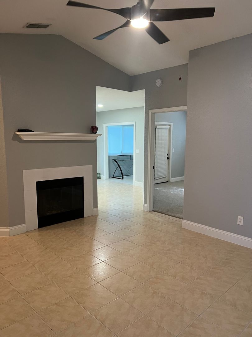 Jacksonville Beach Condo: 1701 The Greens Way