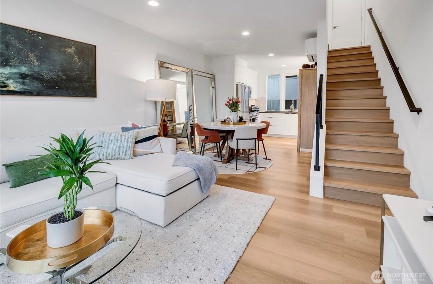 Seattle Townhome: 7512b 43rd Ave S