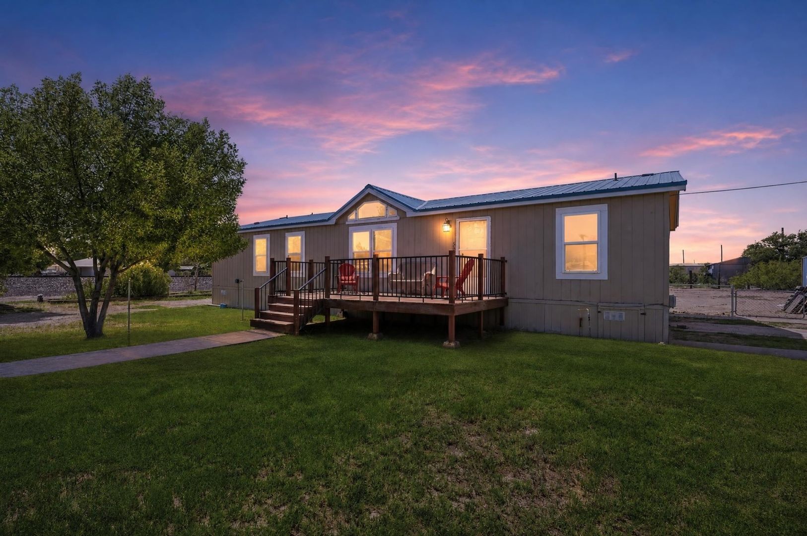 Las Cruces House: 5631 Dona Ana Rd