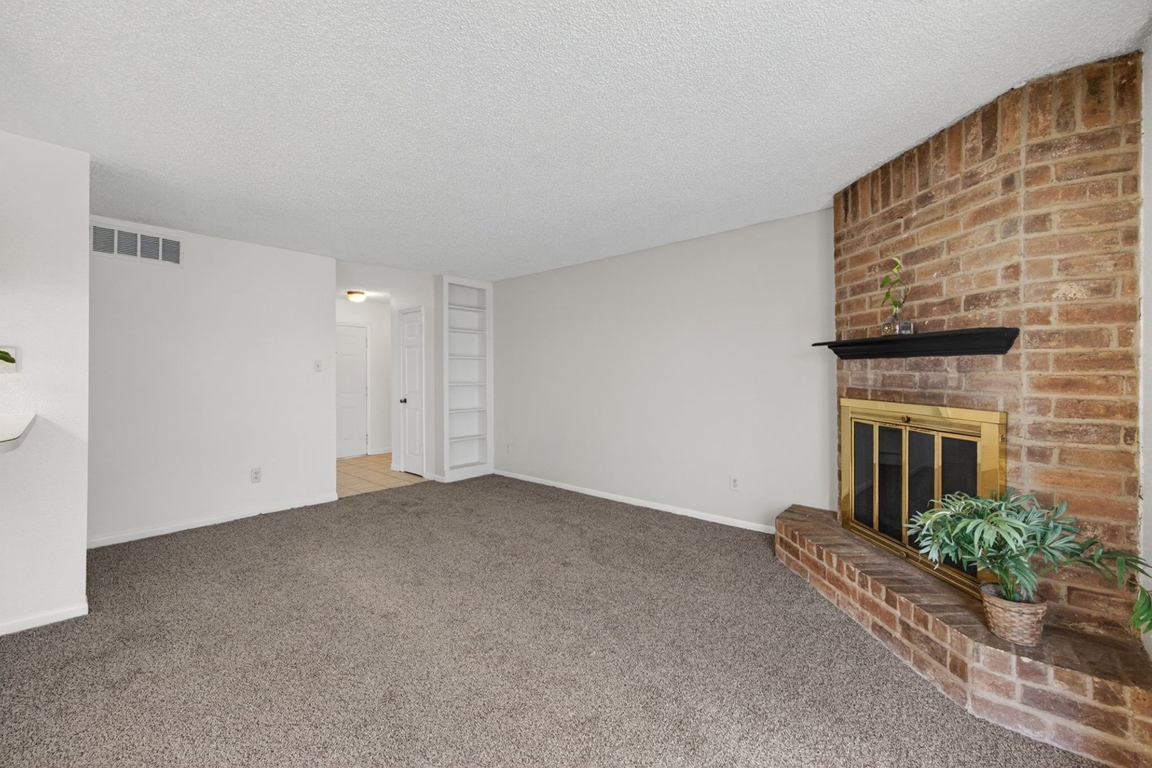 Houston Condo: 2800 Jeanetta St