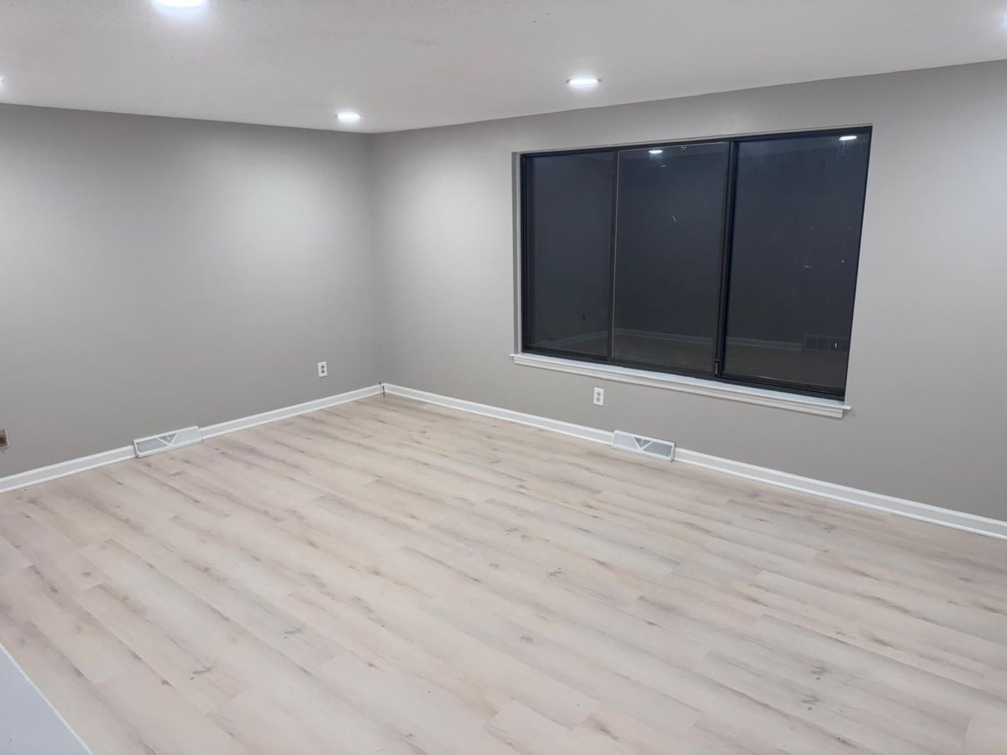 Buffalo Townhome: 36 Miller Ave