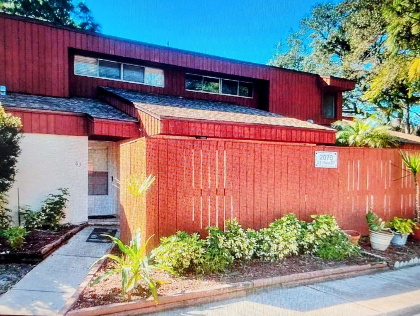 Clearwater Townhome: 2078 Sunset Point Rd