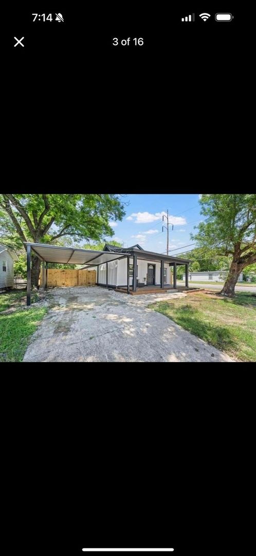 Waco House: 2601 Flint Ave