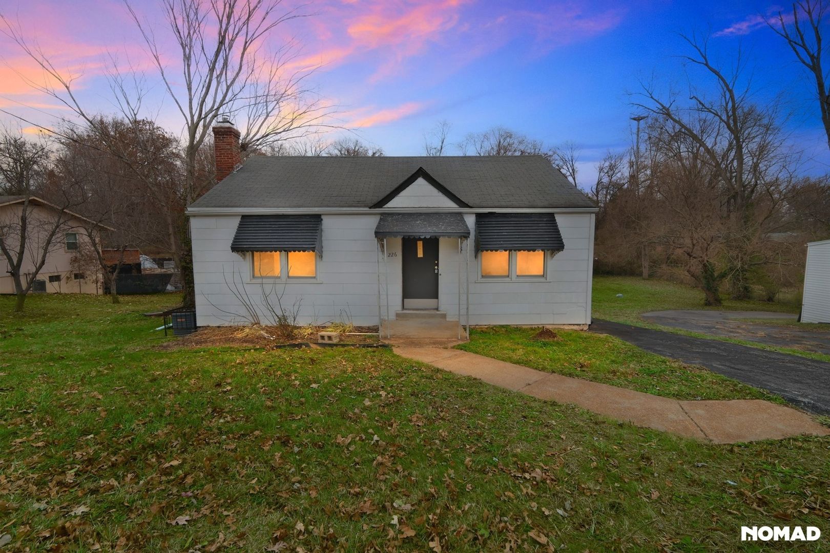 Saint Louis House: 226 Argent Ave