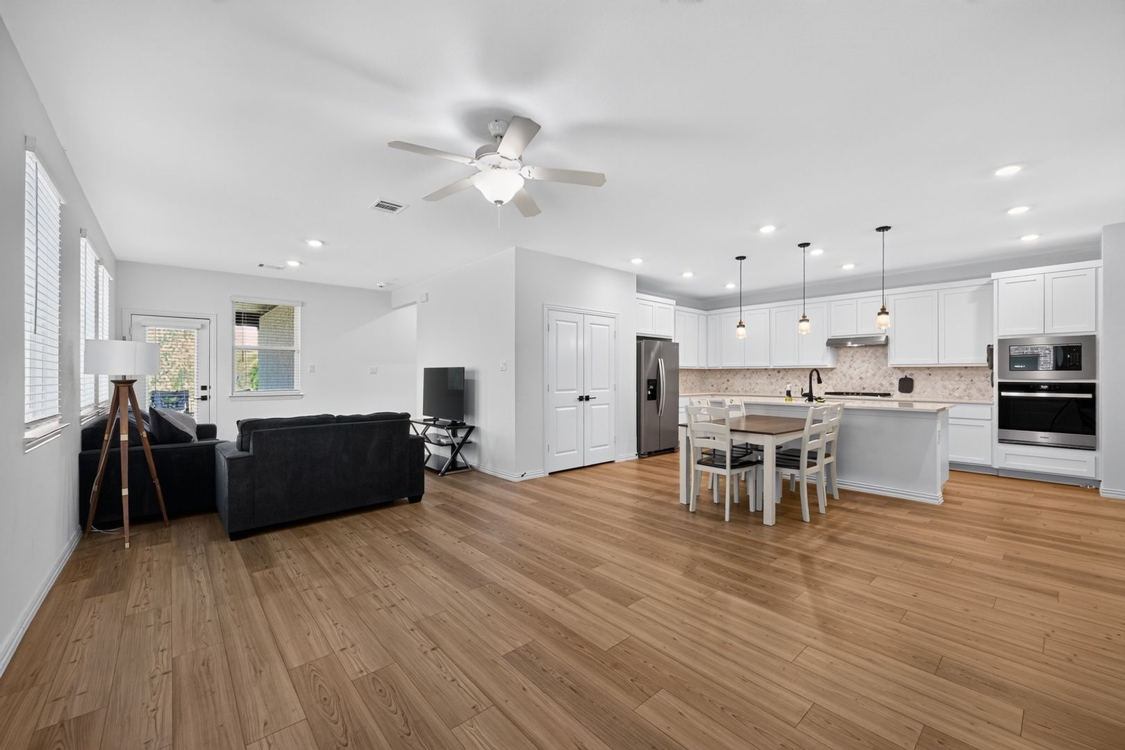 Forney House: 1678 Gracehill Way