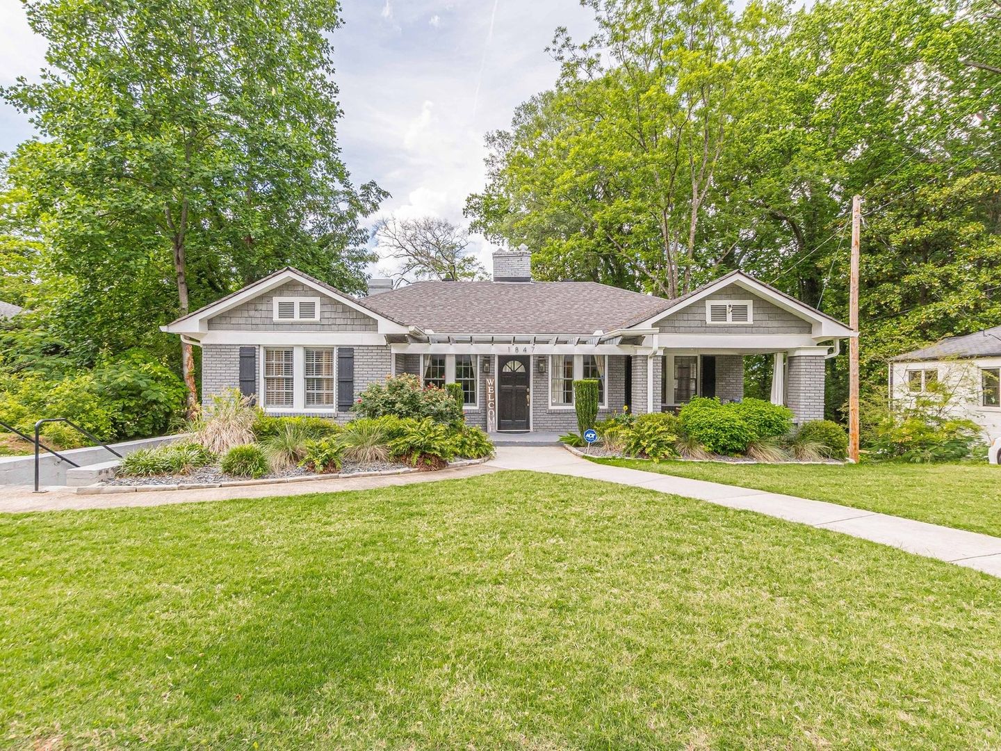 College Park House: 1847 Walker Ave