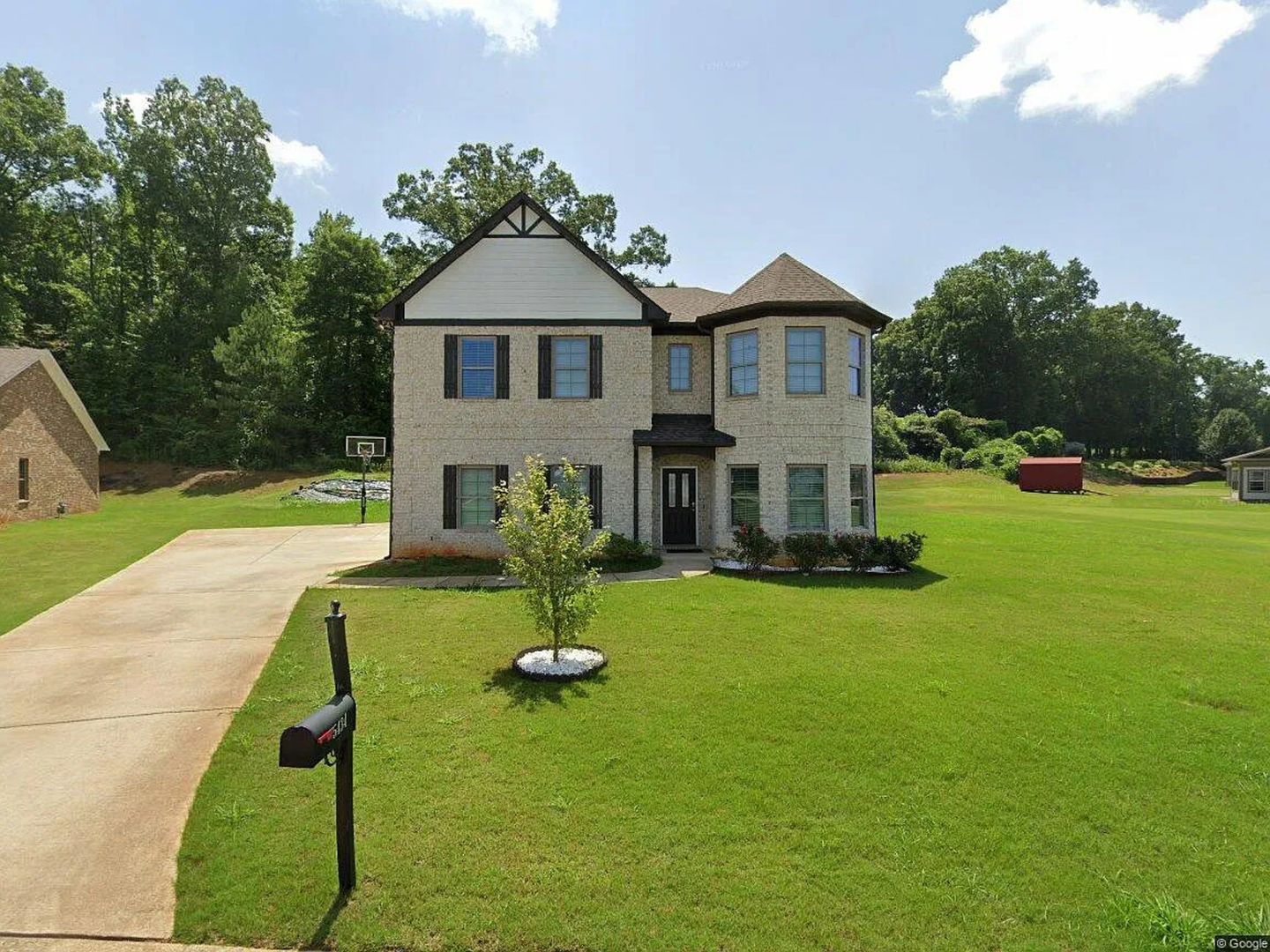 Bessemer House: 5434 Bluebell Cir