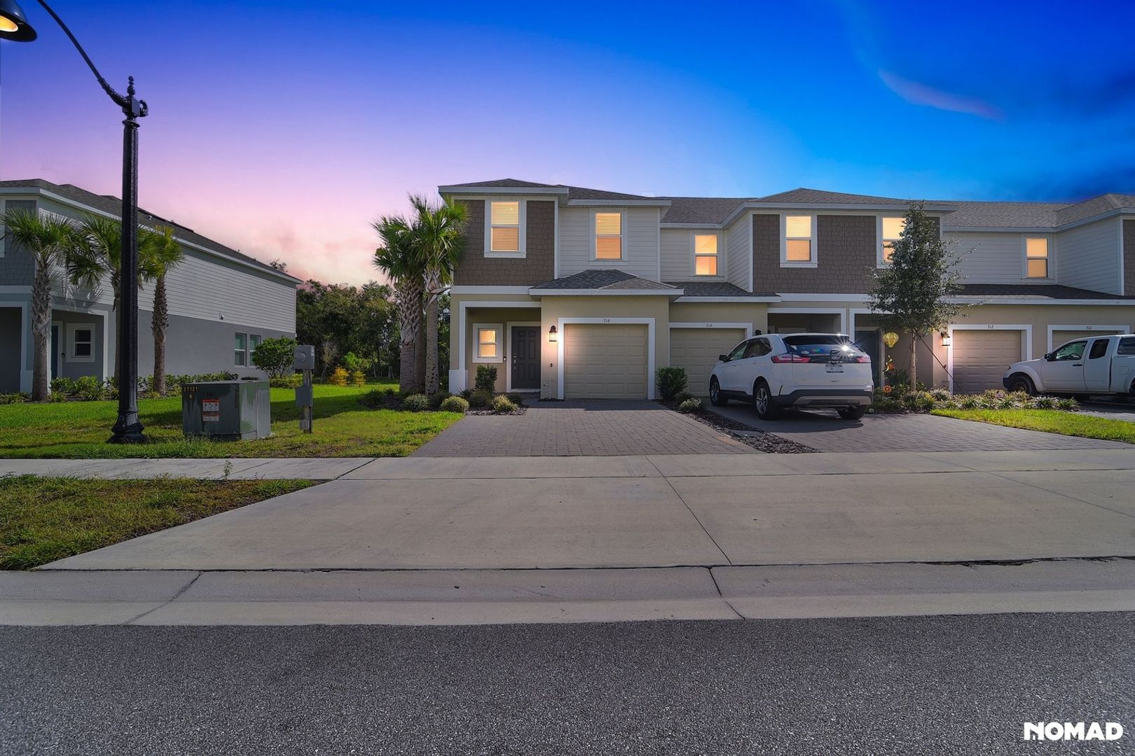 Edgewater Townhome: 316 River Front Way