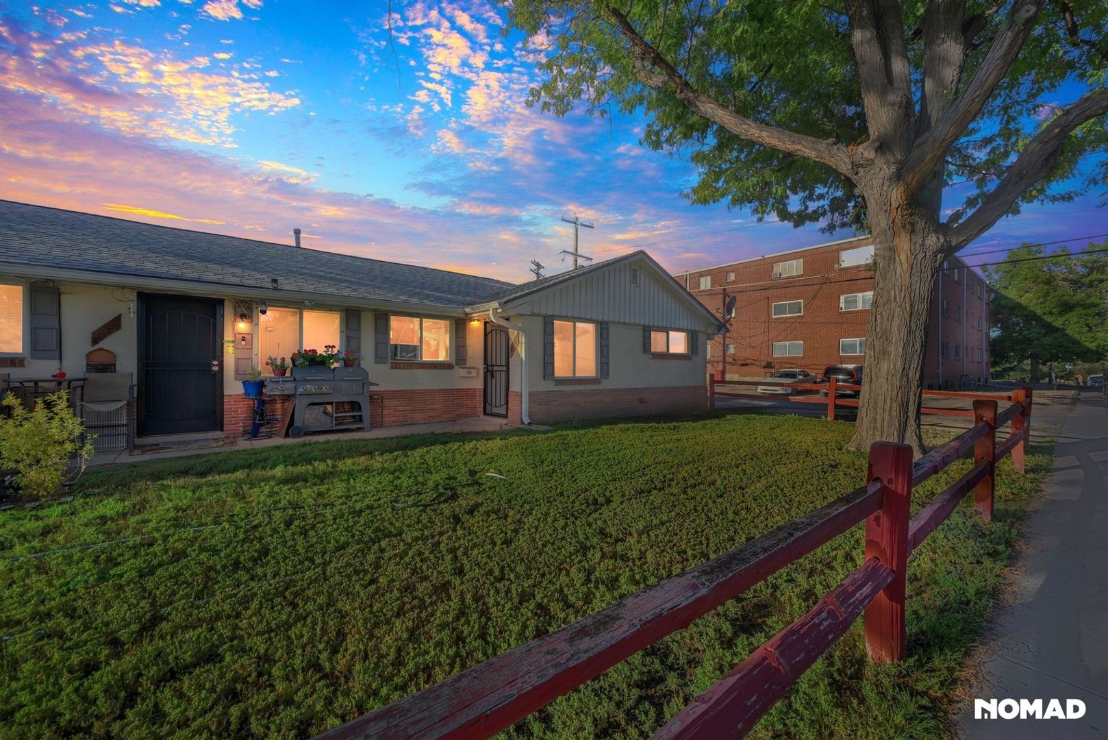 Aurora Condo: 8960 E 12th Ave