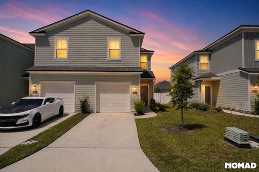 Charming 3BR Townhome in Jacksonville – photo 1