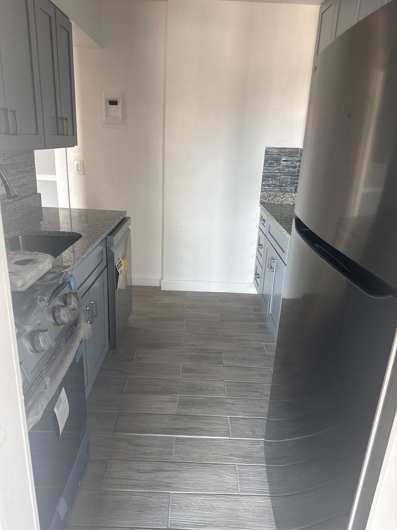 Silver Spring Condo: 8308 Flower Ave