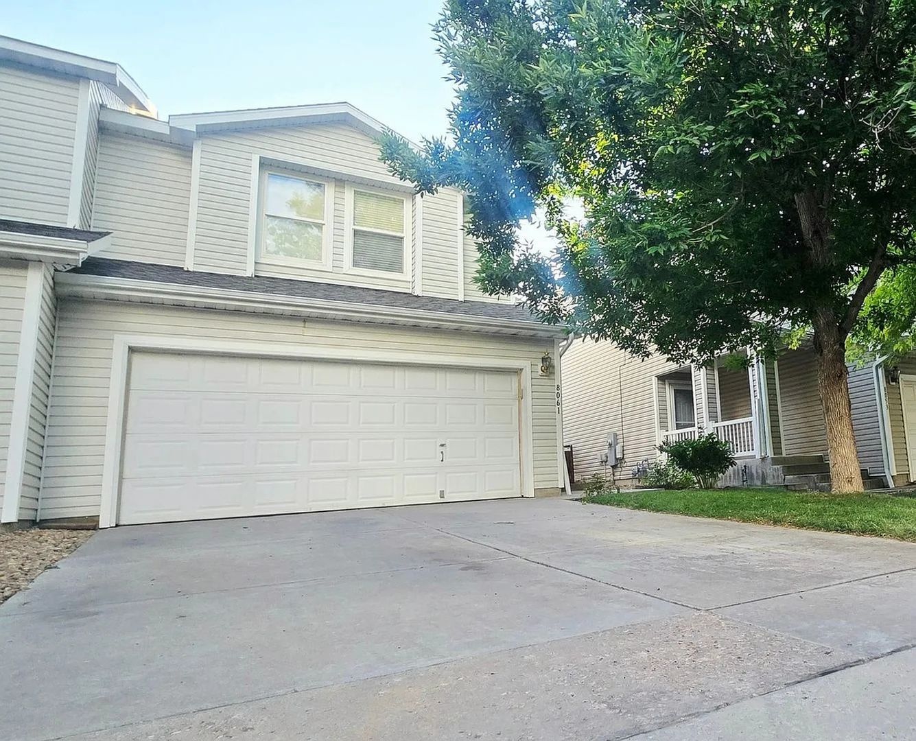 Englewood House: 8061 S Kittredge Way