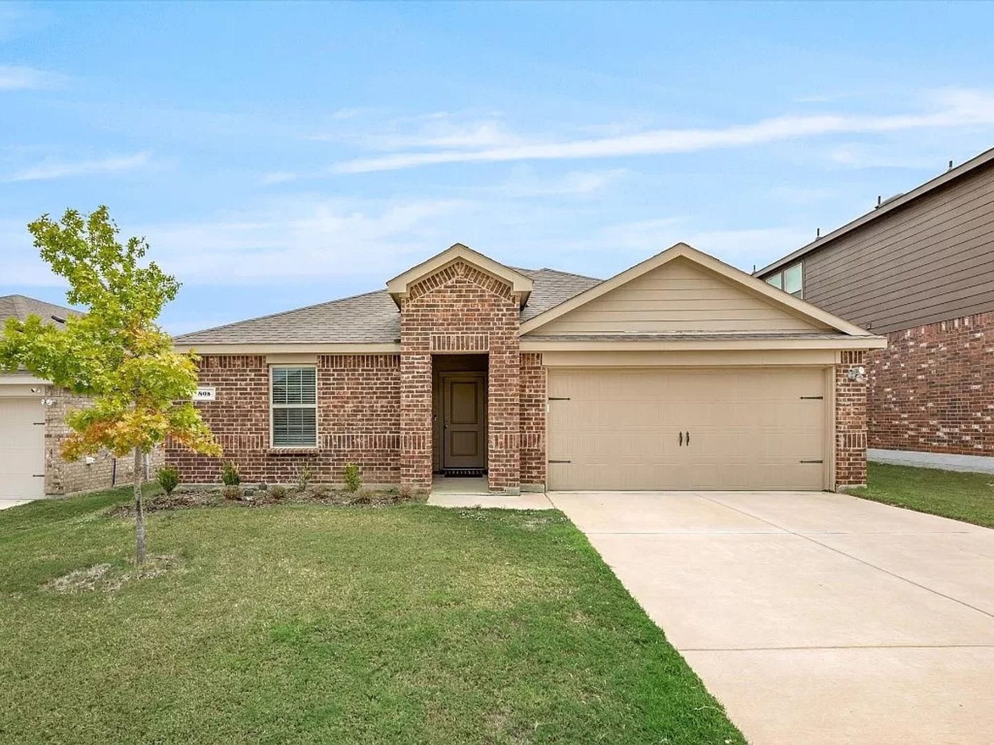 Aubrey House: 805 Fueller Dr