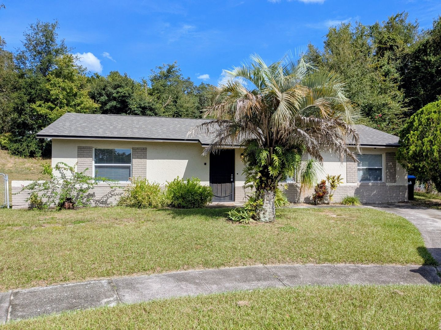 Apopka House: 1483 Elderton Dr