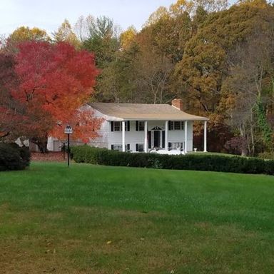 Charming 5BR House in Manassas – photo 1