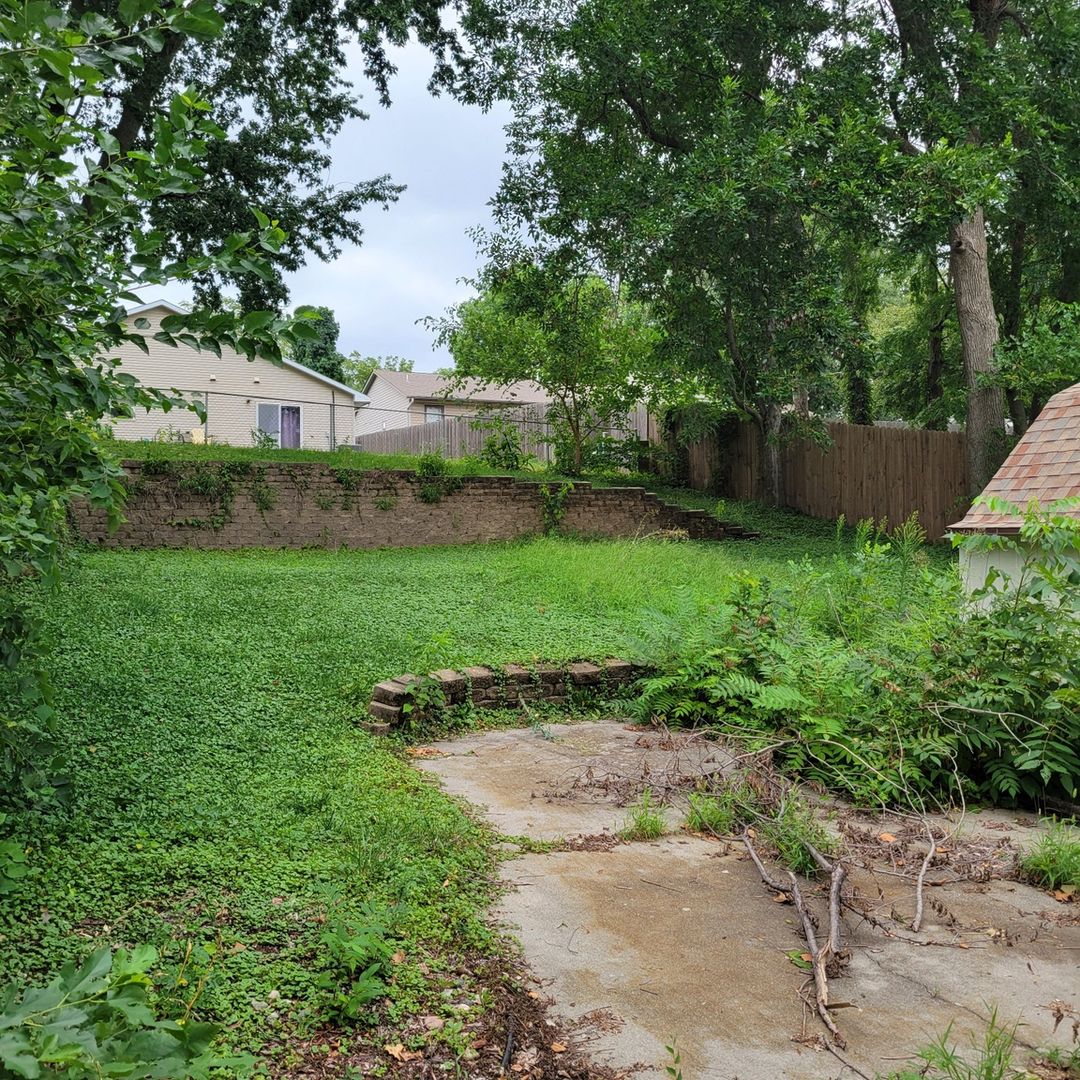 Plattsmouth House: 1110 S 10th St
