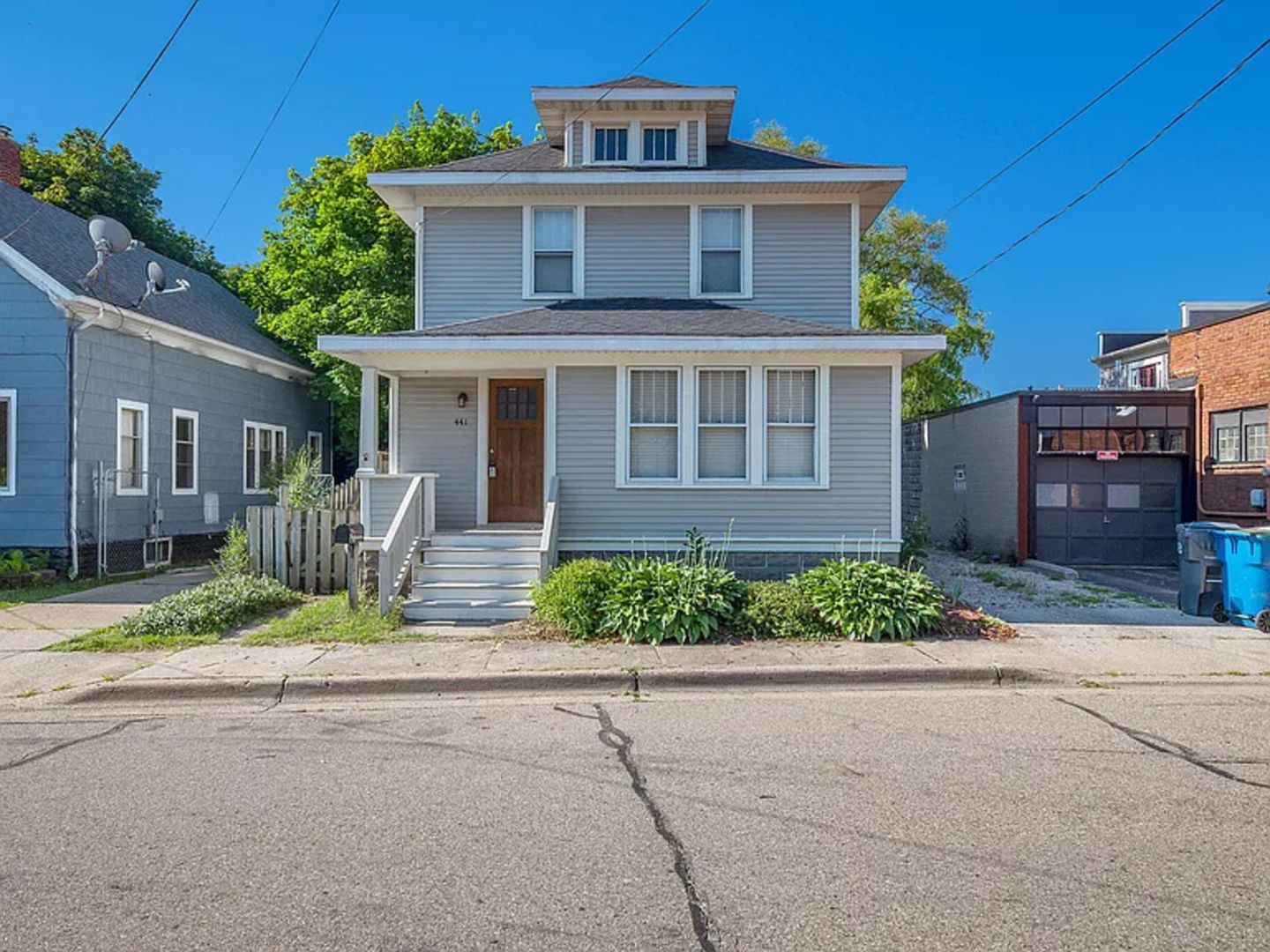 Kalamazoo House: 441 Forest St