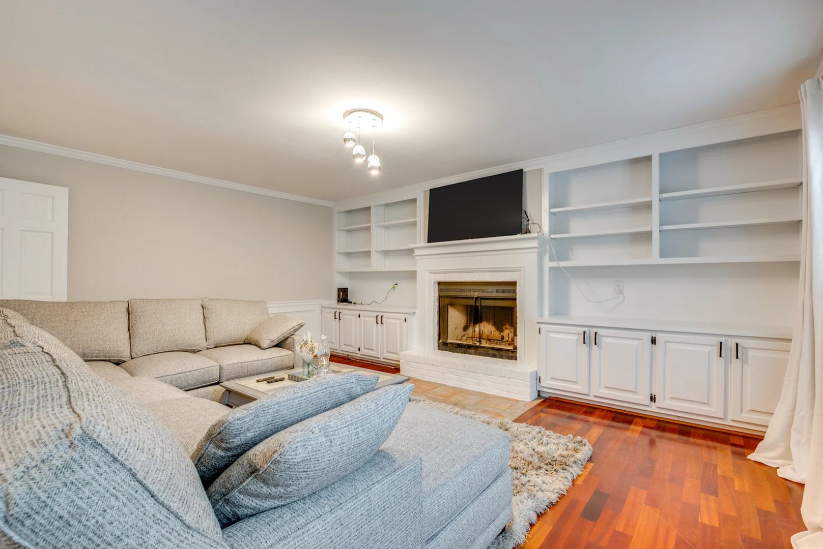 Marietta House: 2093 Breconridge Dr SW