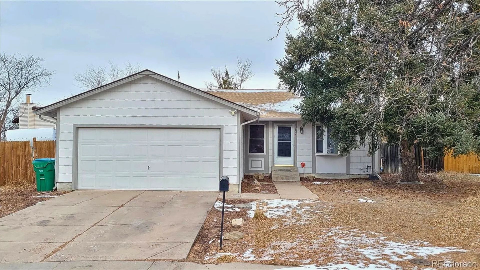 Aurora House: 3804 S Ouray Way