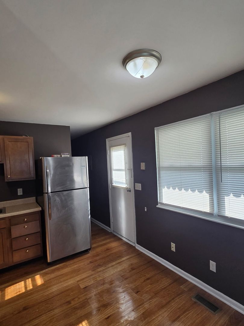 Springfield House: 1307 Beverly Ave