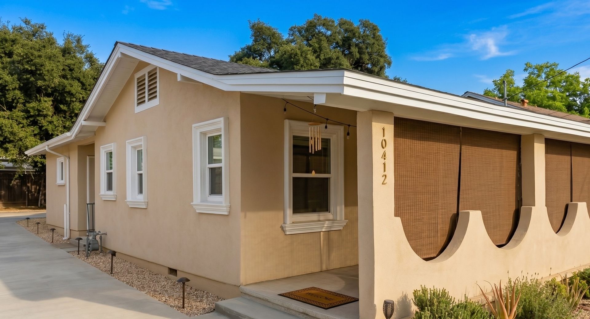 Sunland House: 10412 Eldora Ave