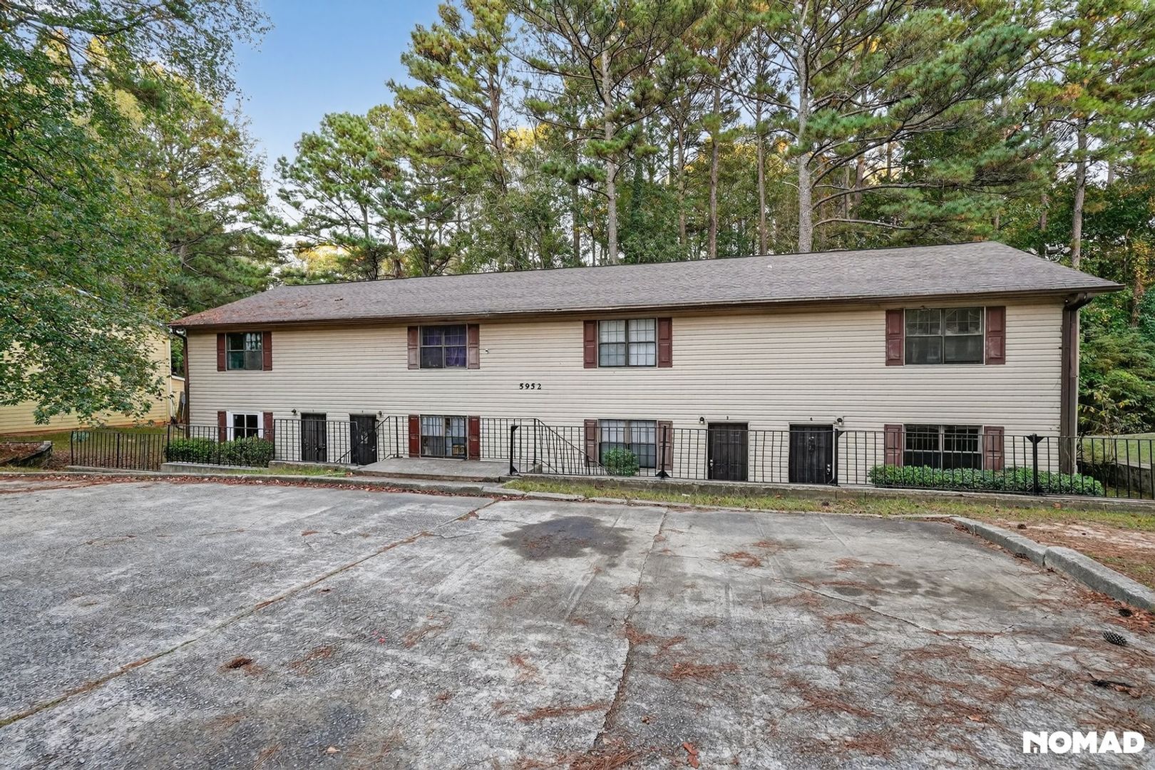 Union City House: 5952 Stonewall Dr