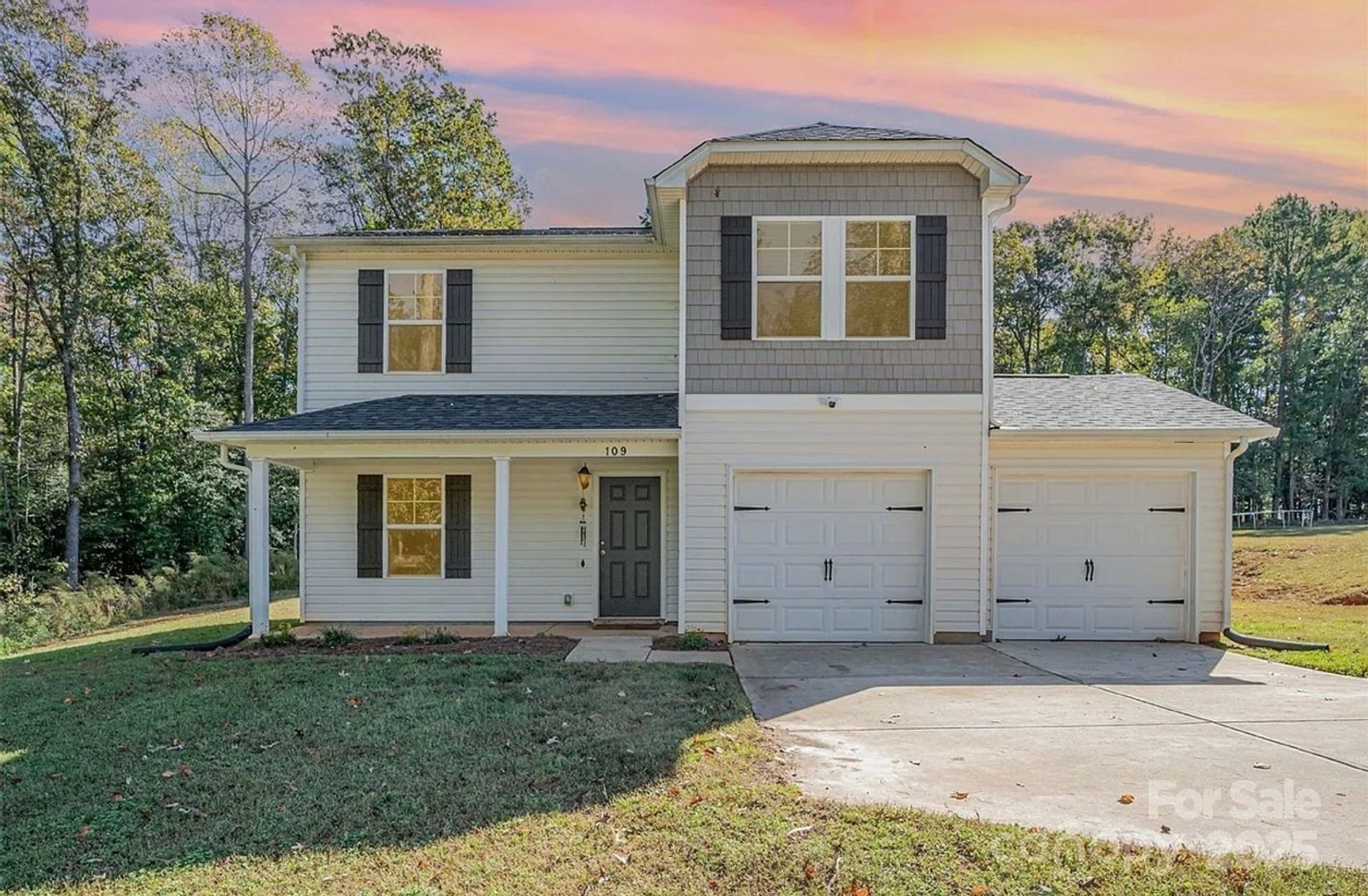 Shelby House: 109 Landon Ct