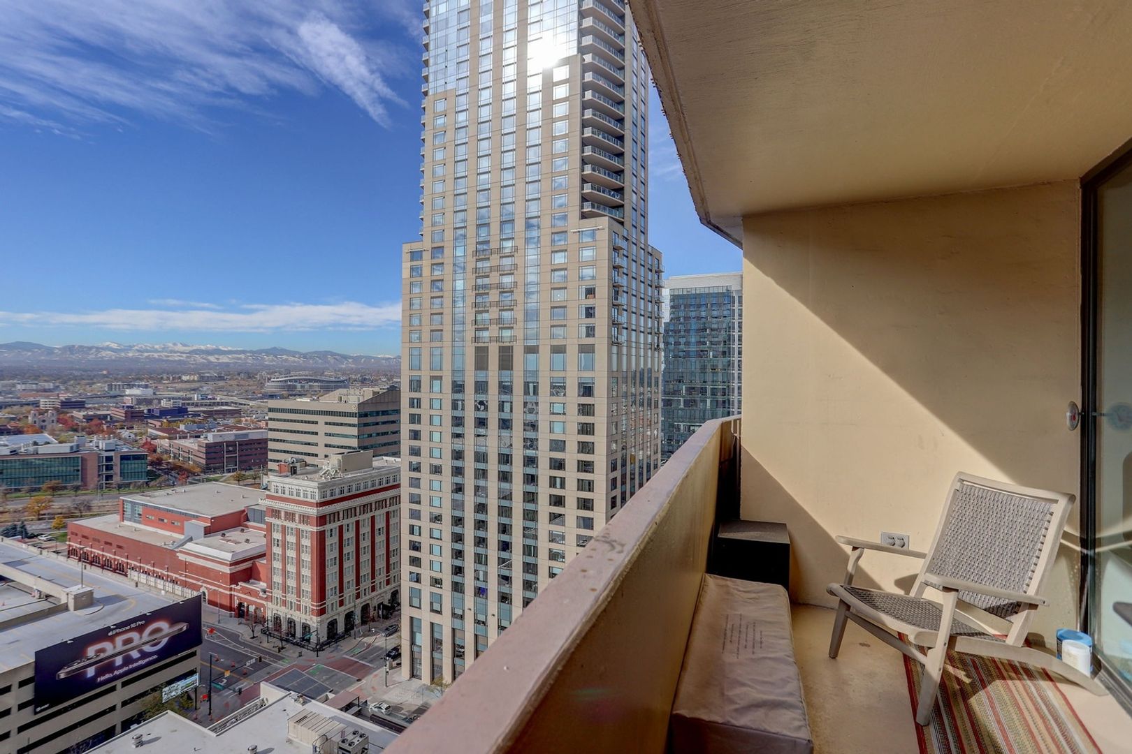 Denver Condo: 1020 15th St