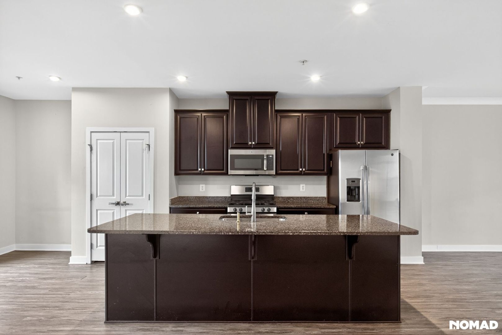 Suitland Townhome: 2831 Toles Park Dr