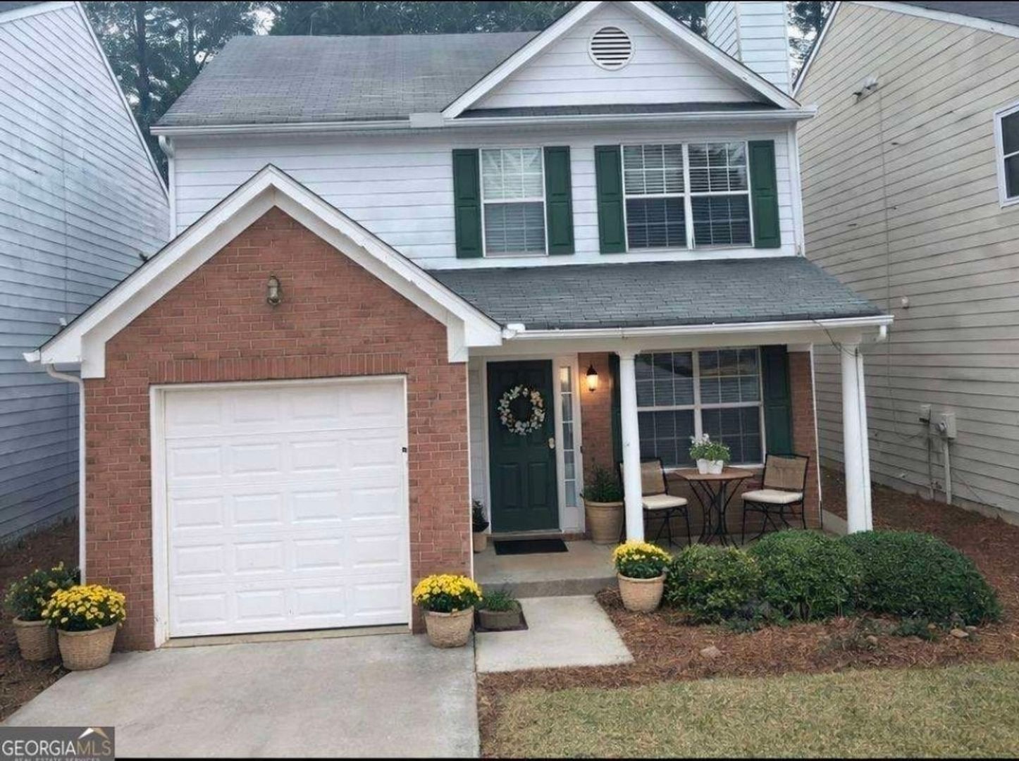 Lithonia House: 621 Hillandale Park Dr