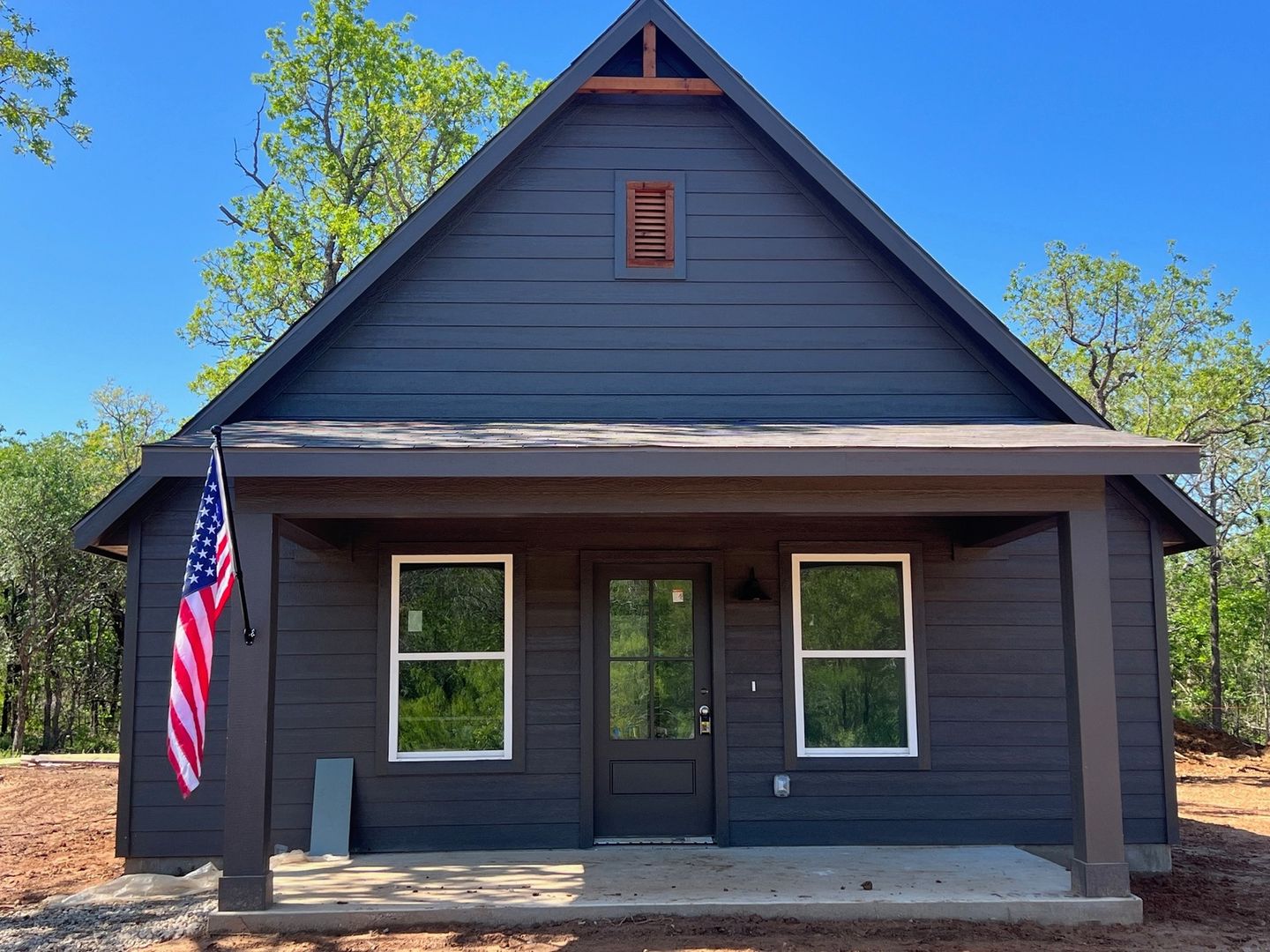 Bridgeport House: 10733 Shady Oaks Dr