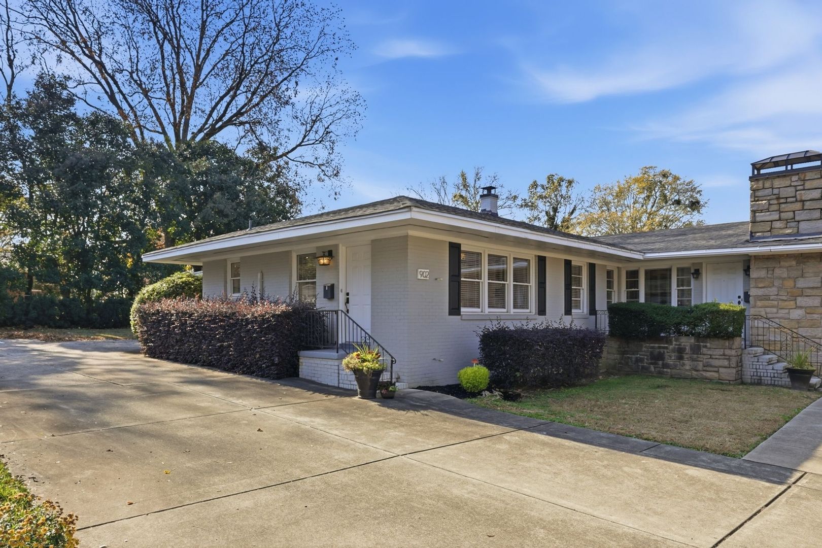 Raleigh Townhome: 902 New Bern Avenue