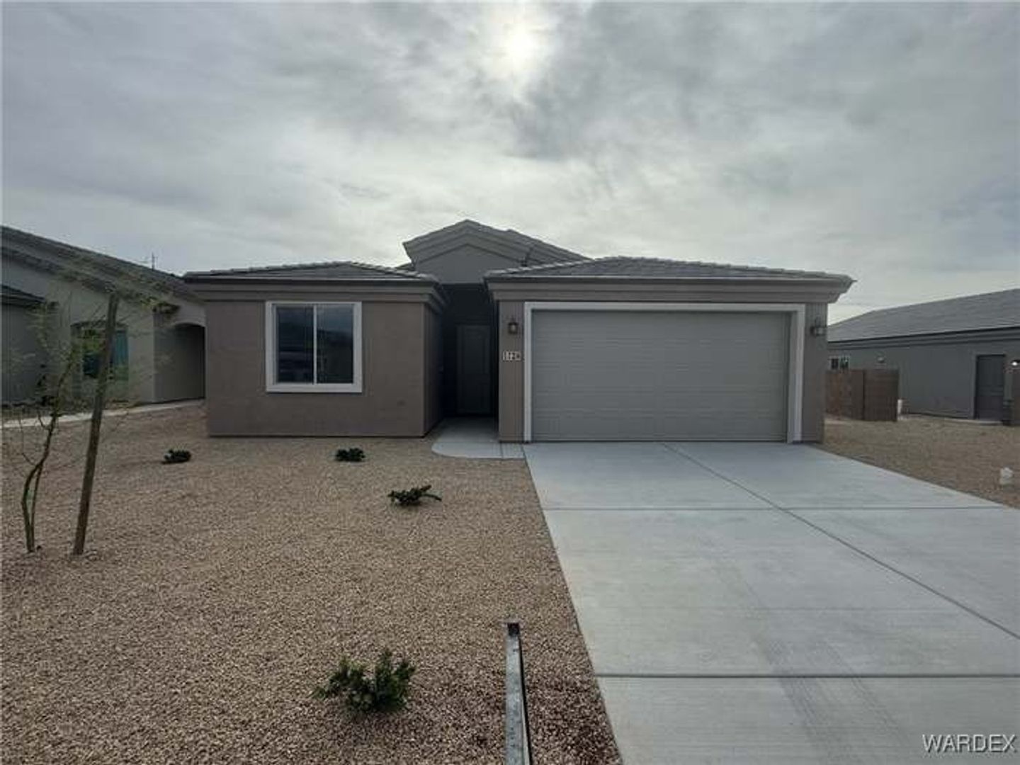 Fort Mohave House: 1724 E Red Sage Way