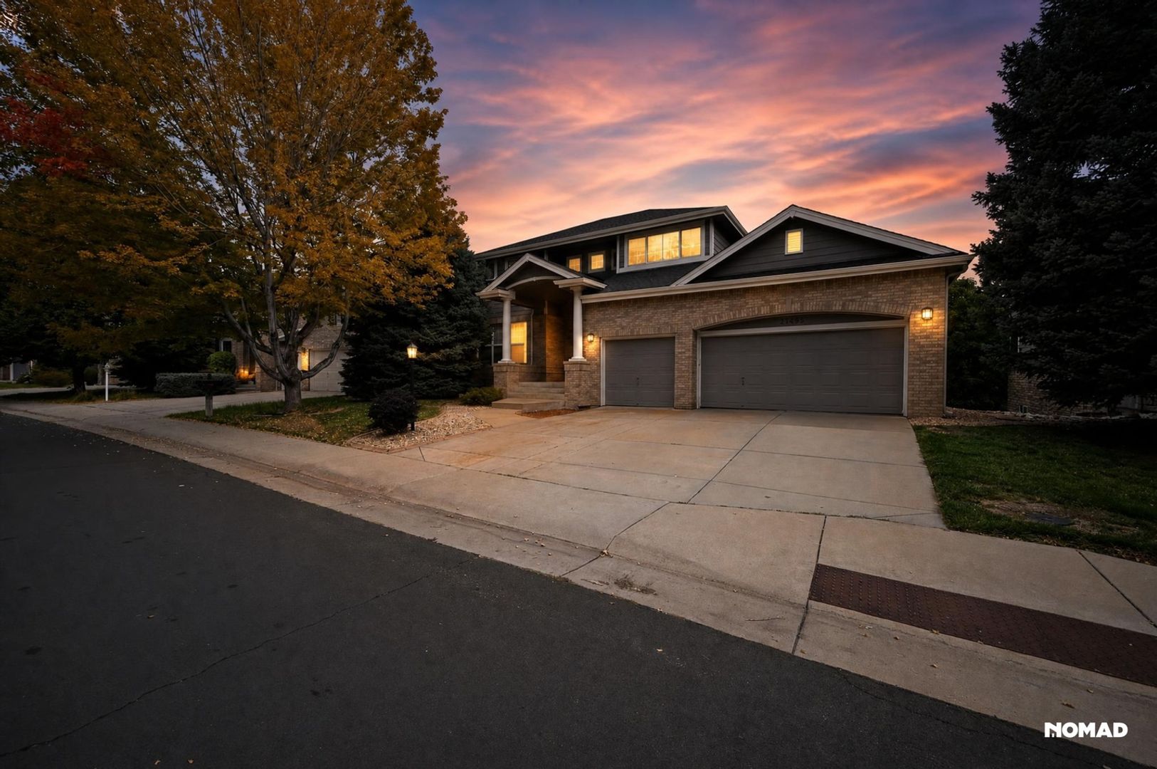 Aurora House: 21955 E Costilla Dr