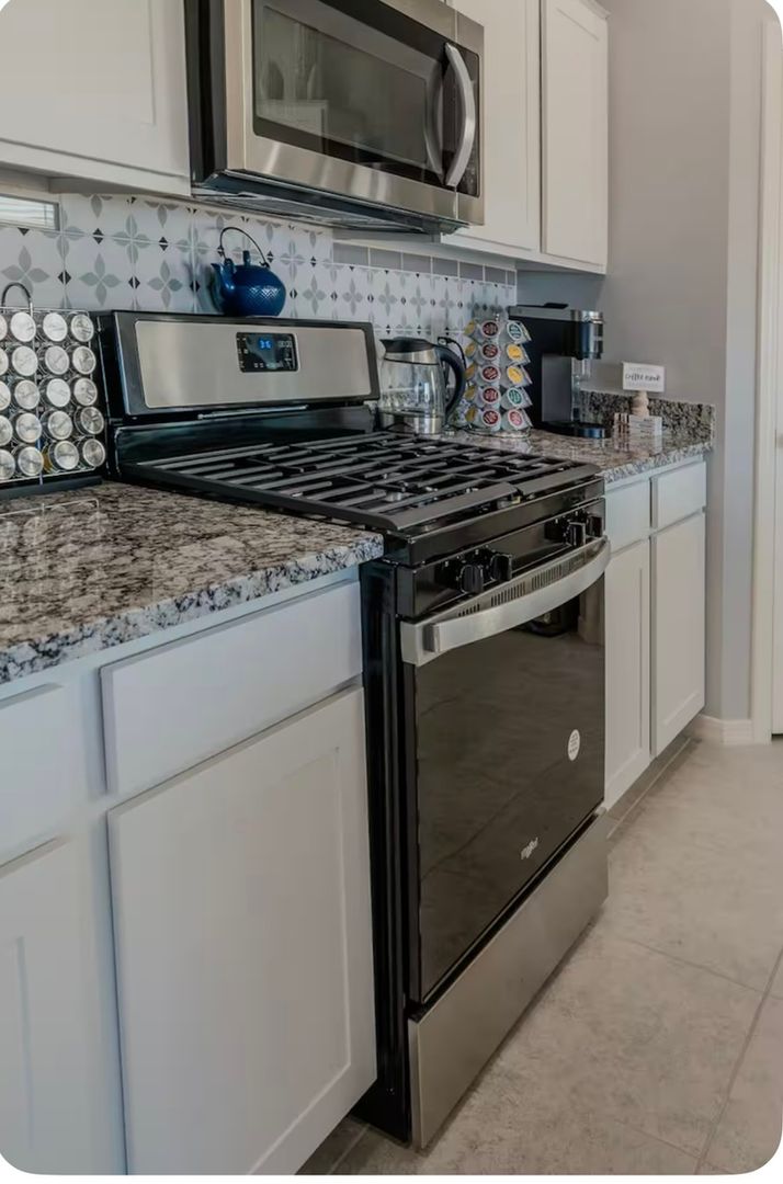 Litchfield Park House: 19224 W Pierson St