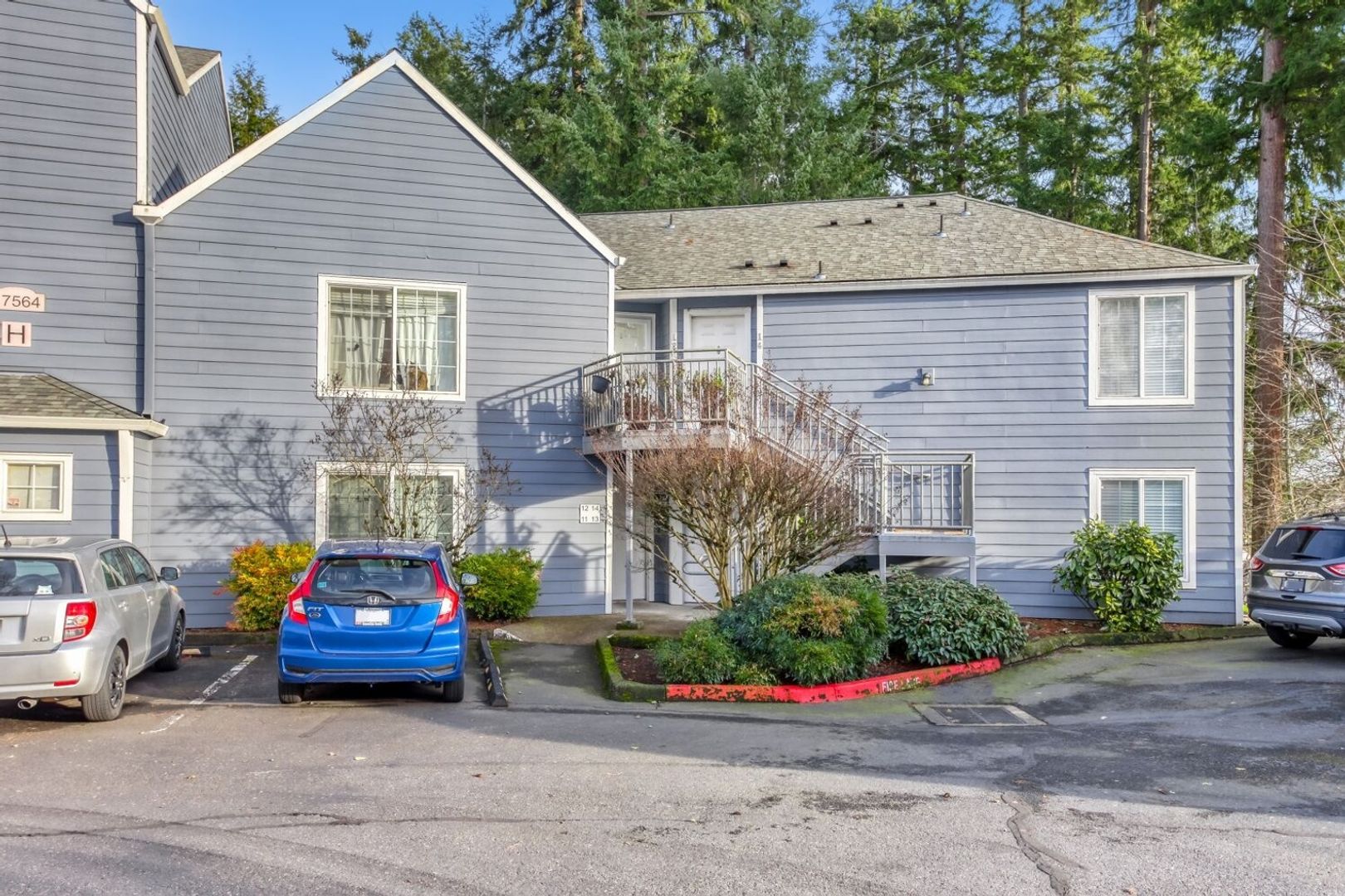 Portland Condo: 17564 Nw Springville Rd