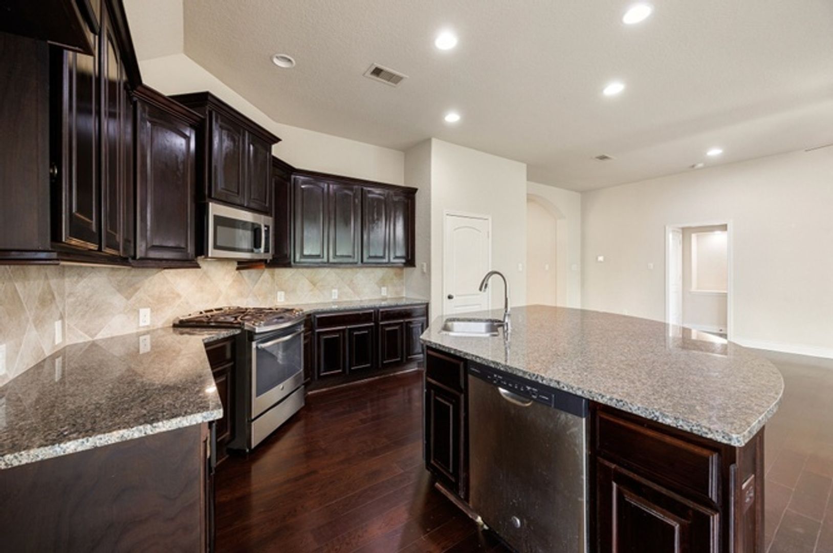 San Antonio House: 518 Lucrezia