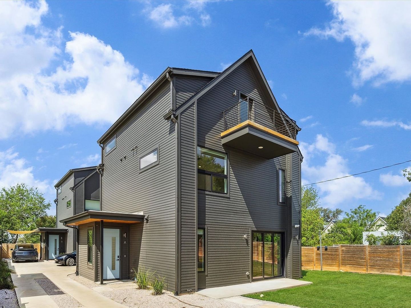 Austin Townhome: 4901 Santa Anna St