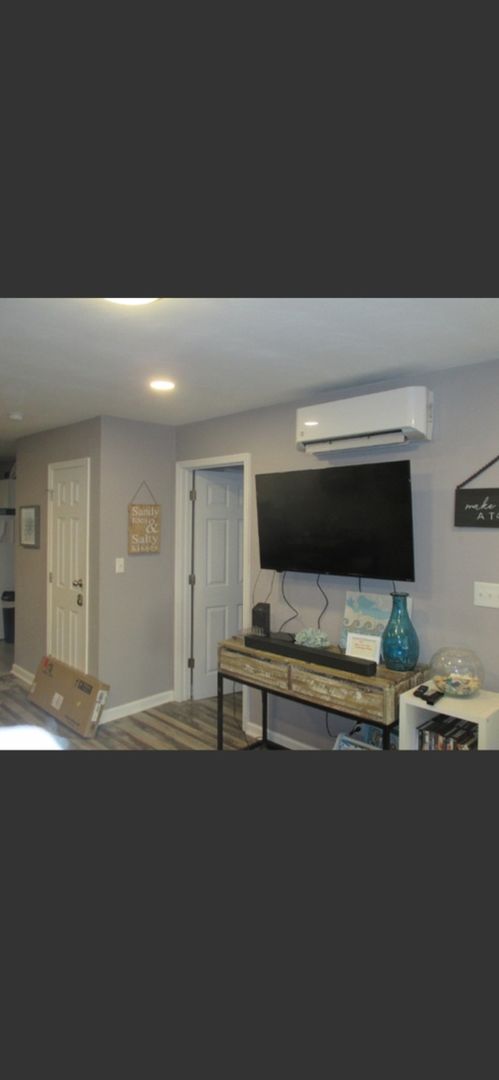 Norfolk Condo: 1482 Meads Rd