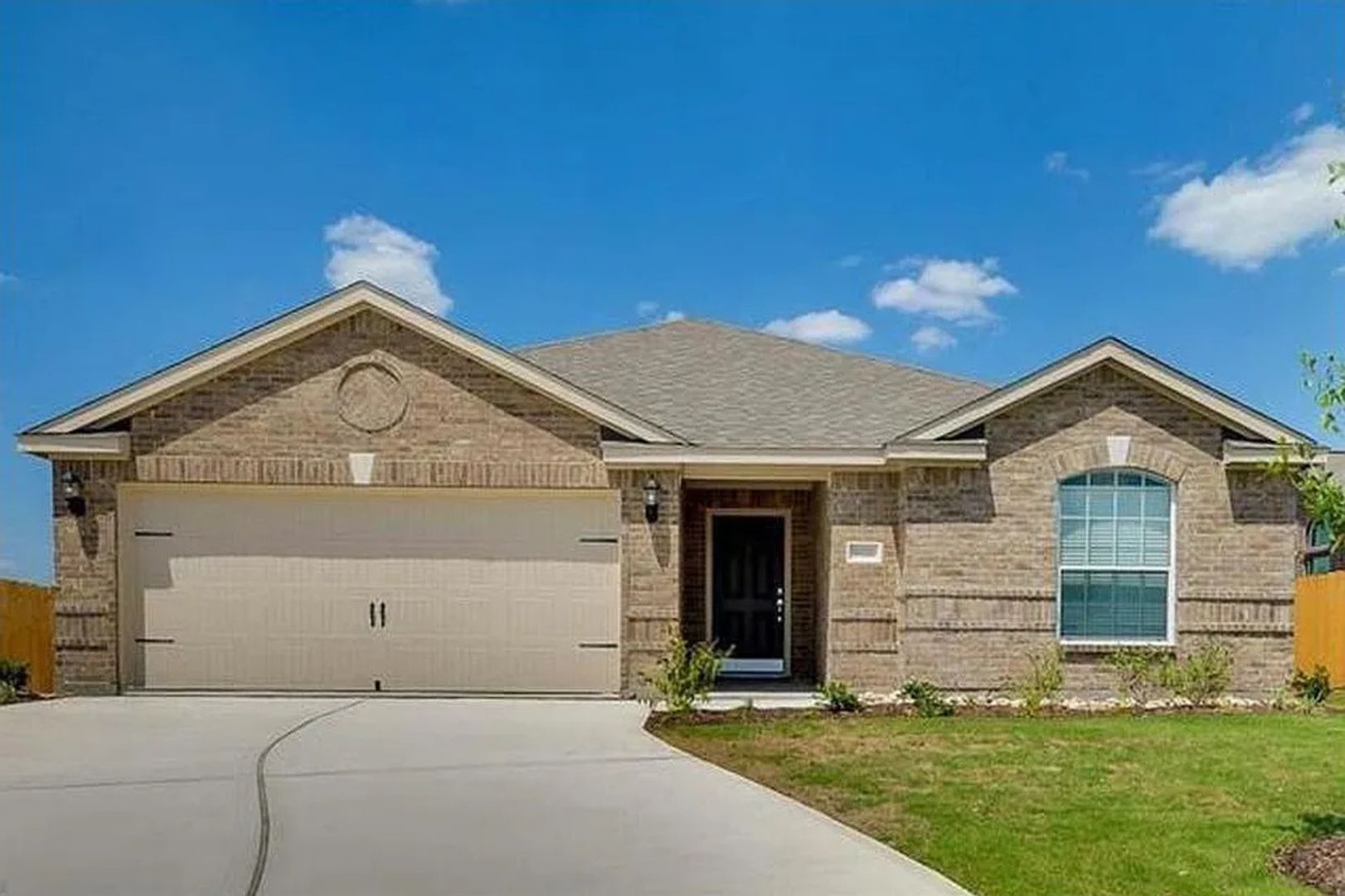 Princeton House: 1323 Chapman Dr
