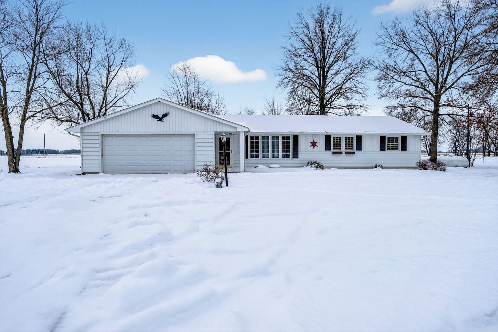 Woodburn House: 20728 Old 24th