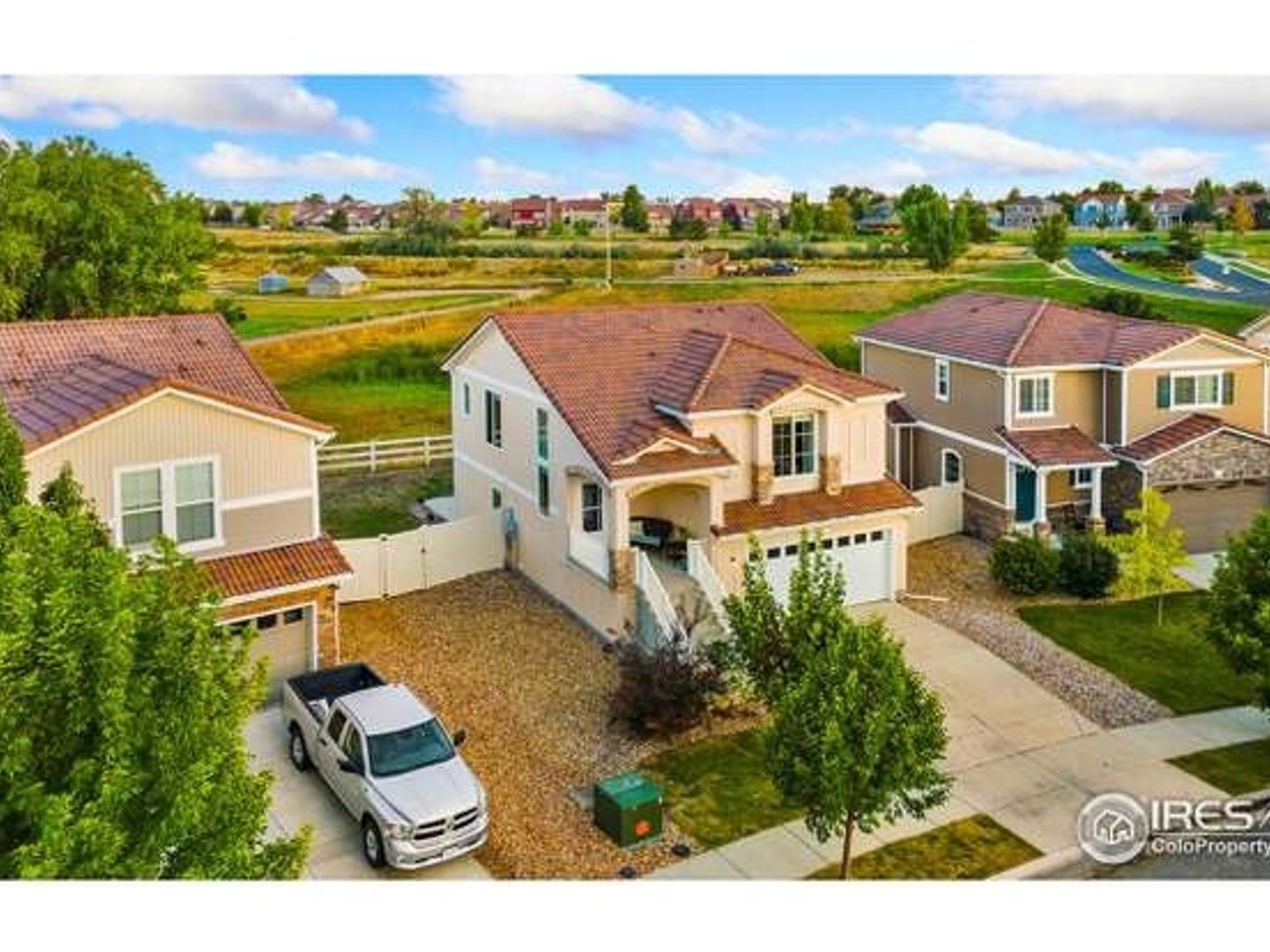 Johnstown House: 3825 Kenwood Cir