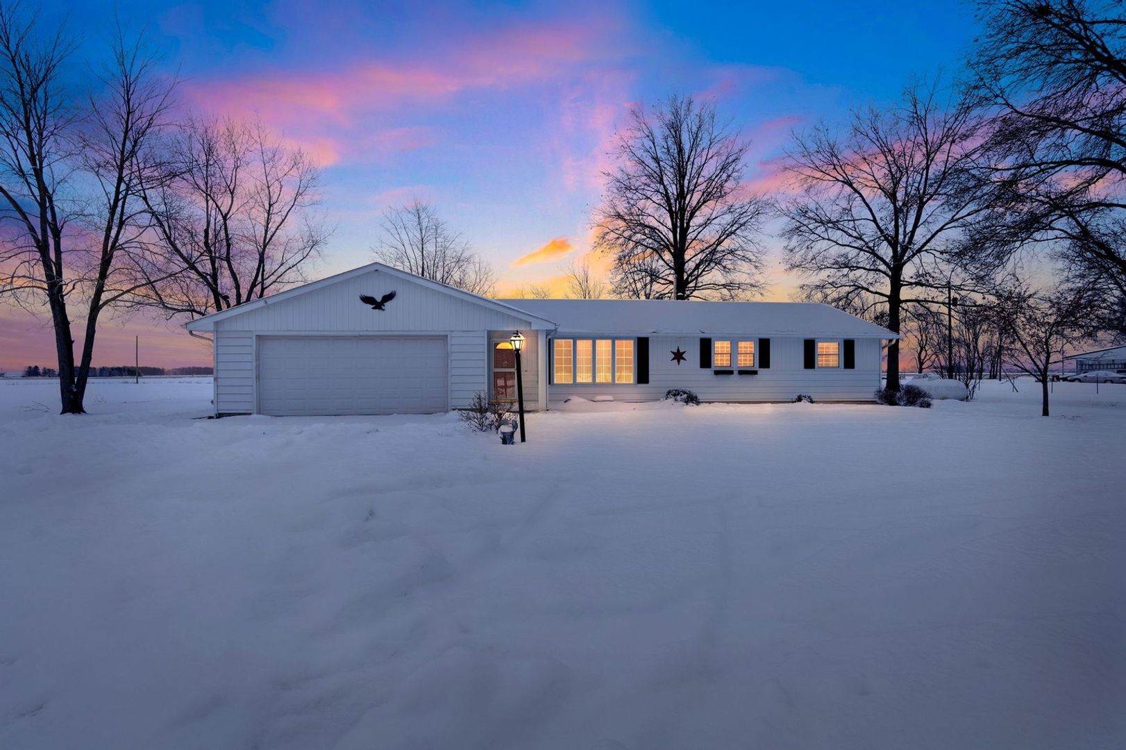 Woodburn House: 20728 Old 24th