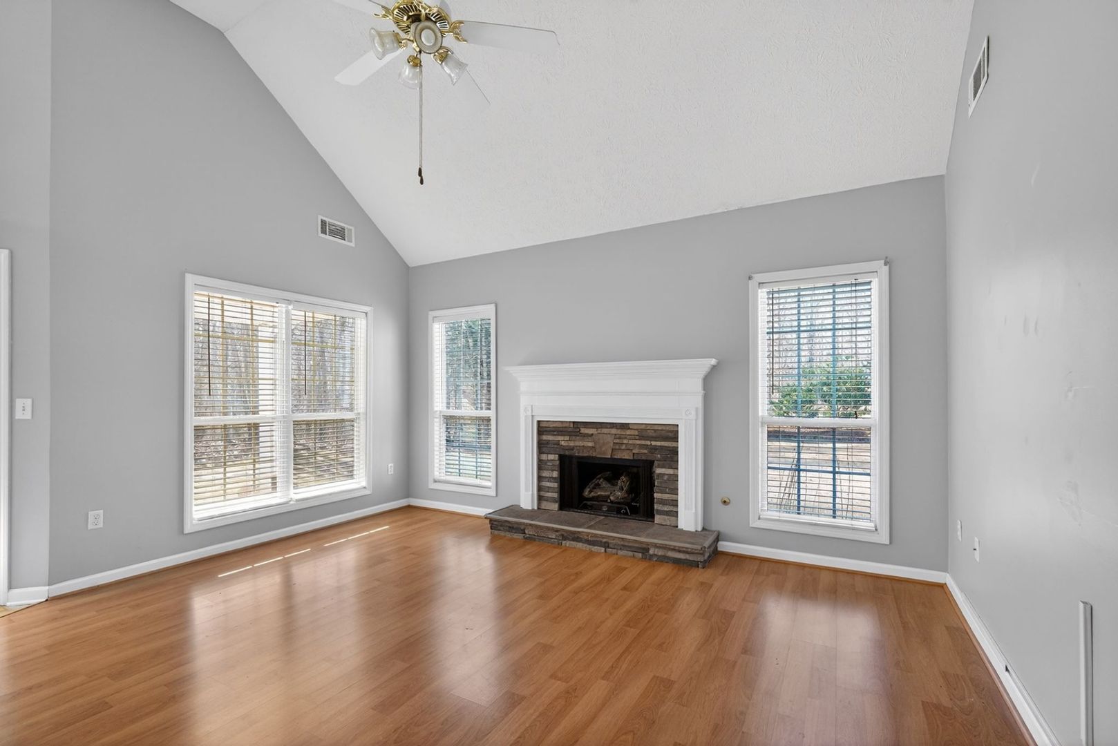 Covington House: 345 Freeman Dr