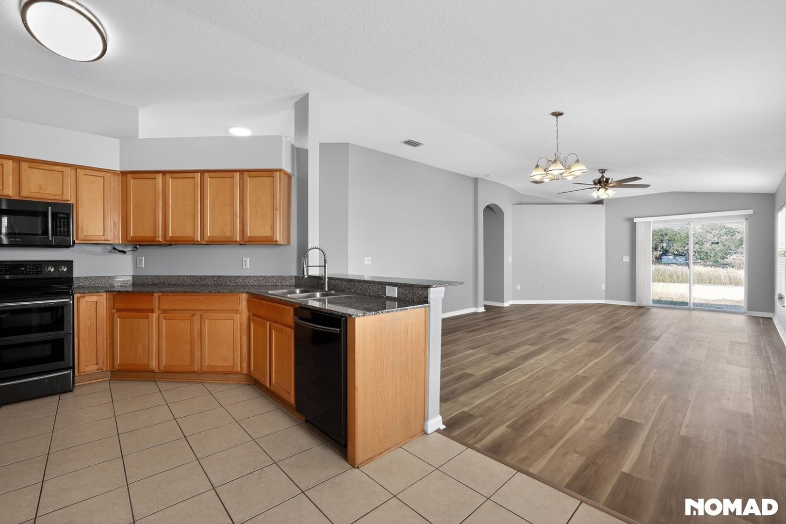 Gibsonton House: 7831 Carriage Pointe Dr