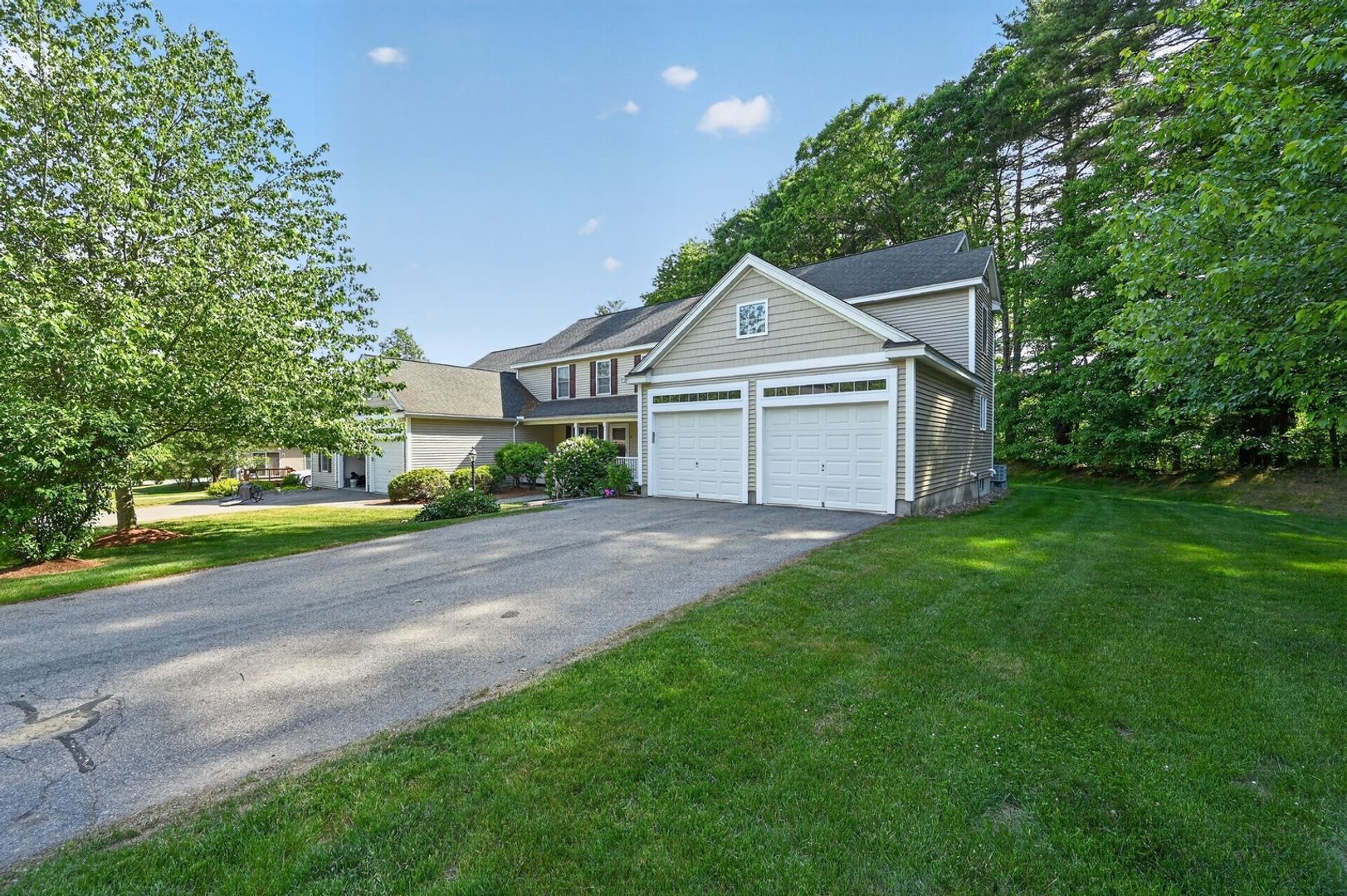 Westford Townhome: 6 Whitman Ln