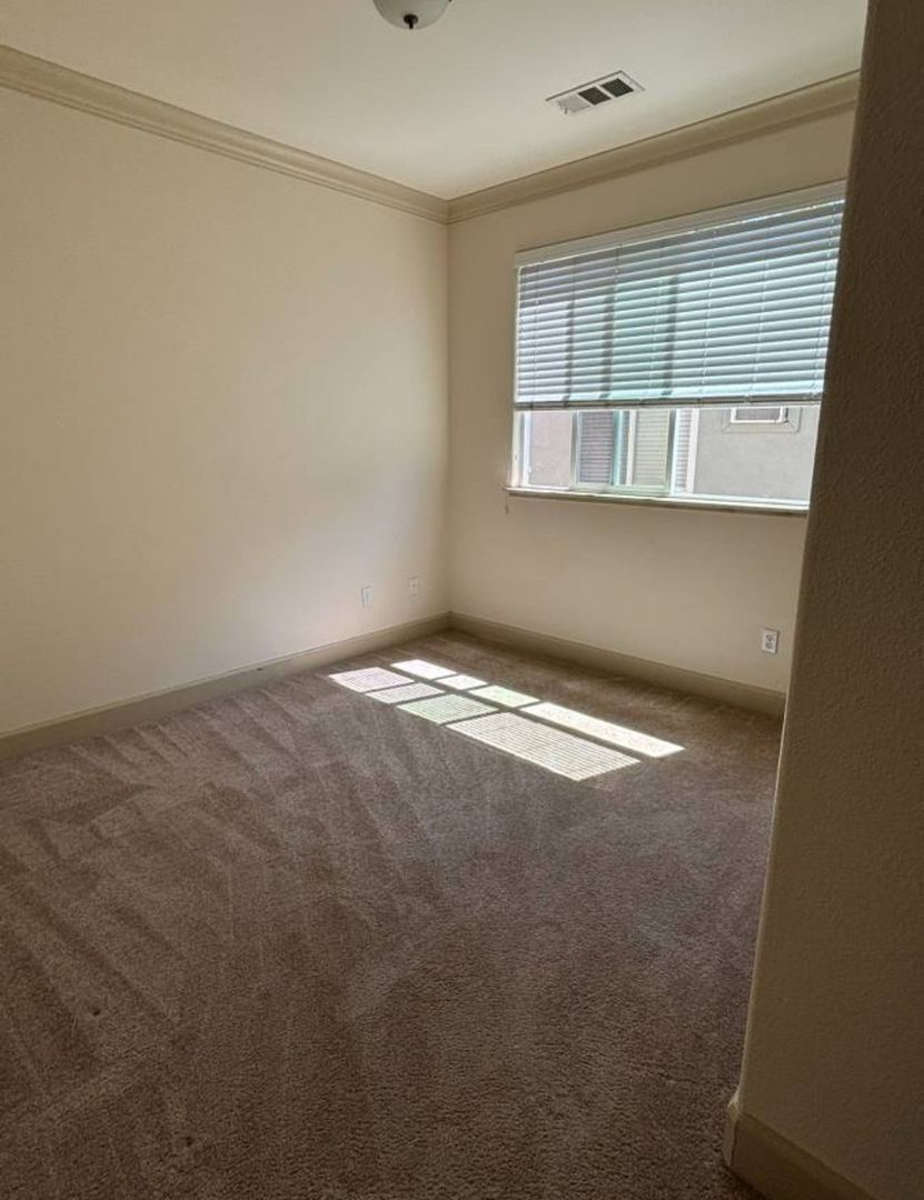 Stockton Townhome: 7936 Montauban ave