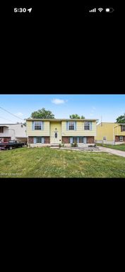 Charming 3BR House in Louisville – photo 1