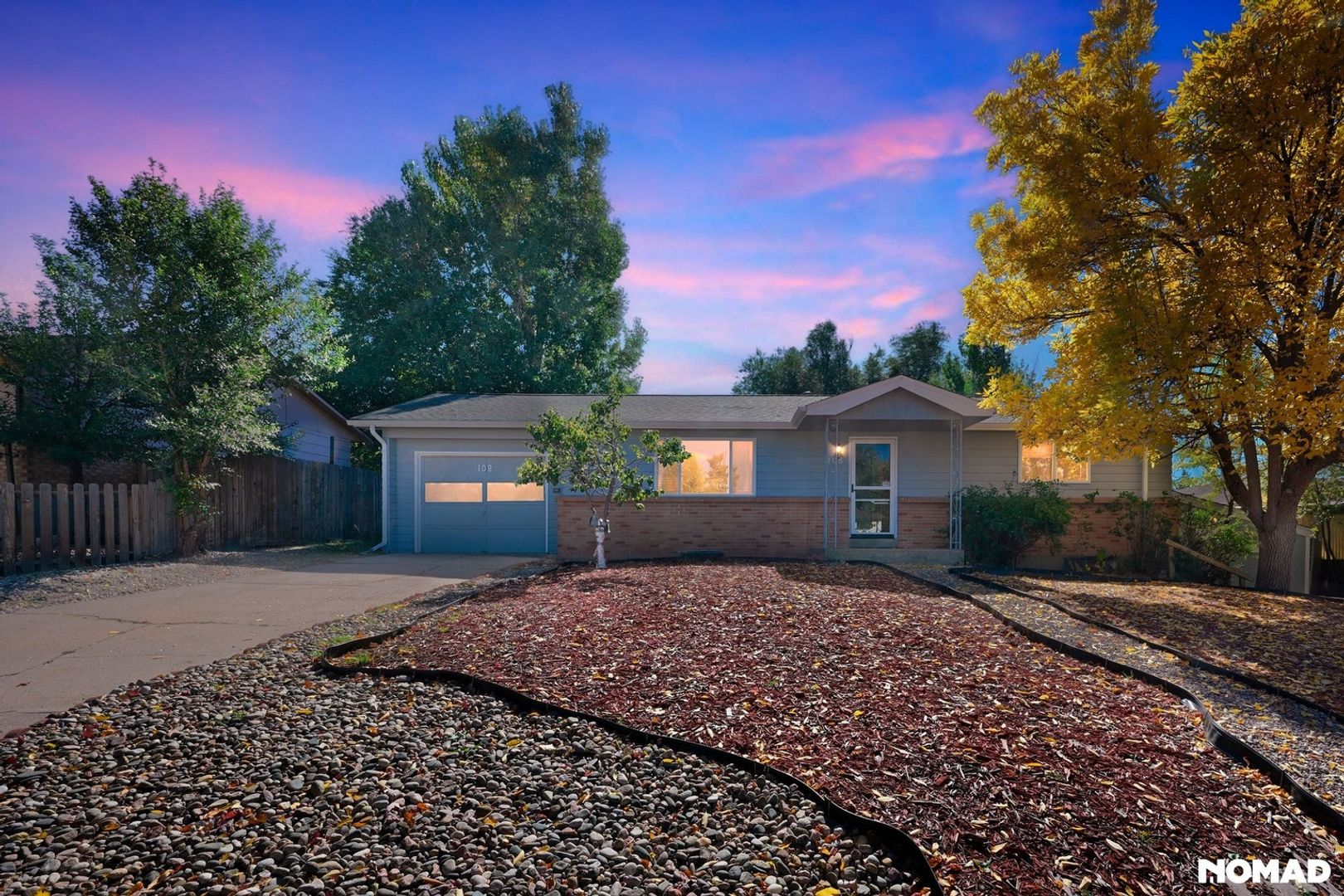 Castle Rock House: 108 Birch Ave