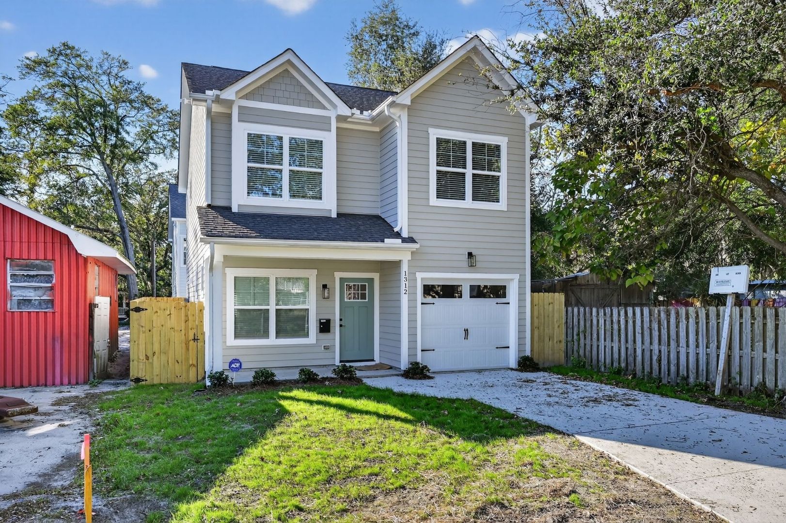Wilmington House: 1312 Hooper St
